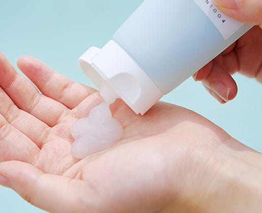 Hyalu-Cica Sleeping Pack texture